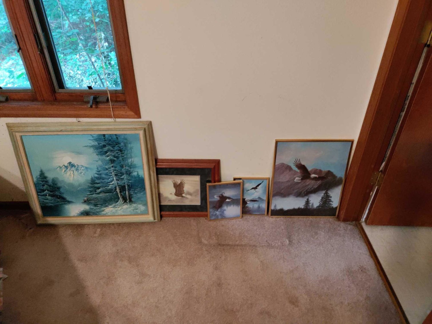 Image for Hand Tools, Clocks, Kitchen Items, Calipers, Decor, Exercise Equipment, Furniture, Power Tools, Lawn Mower, Ladders - Online Estate Auction