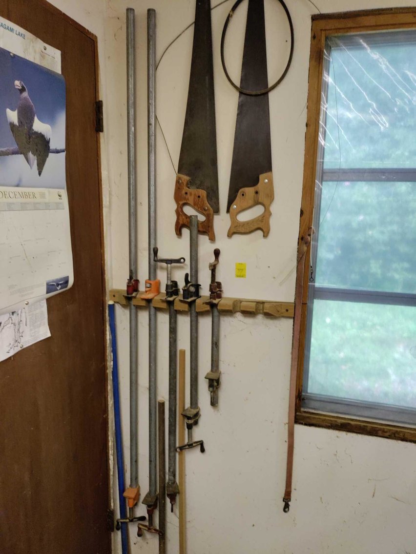 Image for Hand Tools, Clocks, Kitchen Items, Calipers, Decor, Exercise Equipment, Furniture, Power Tools, Lawn Mower, Ladders - Online Estate Auction