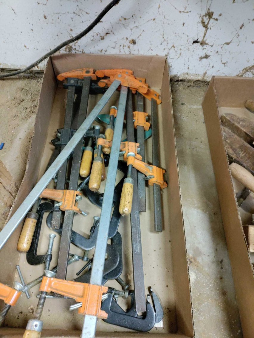 Image for Hand Tools, Clocks, Kitchen Items, Calipers, Decor, Exercise Equipment, Furniture, Power Tools, Lawn Mower, Ladders - Online Estate Auction