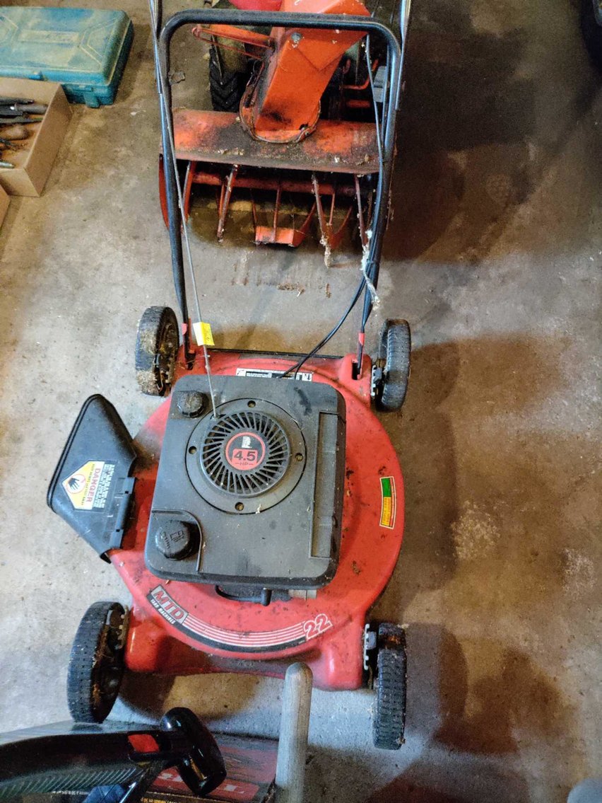 Image for Hand Tools, Clocks, Kitchen Items, Calipers, Decor, Exercise Equipment, Furniture, Power Tools, Lawn Mower, Ladders - Online Estate Auction