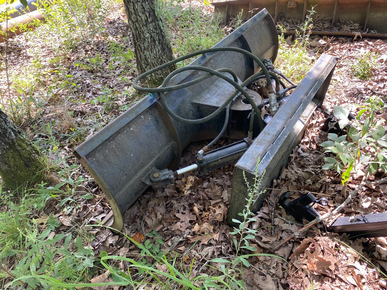 Image for PUBLIC AUCTION - MONDAY, AUGUST 30, 10:00 A.M.