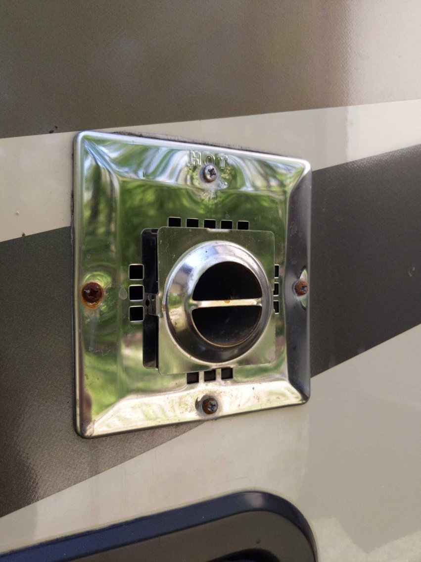 Image for Luxury 38' Jayco Pinnacle 5th Wheel