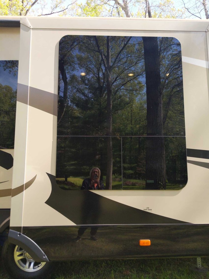 Image for Luxury 38' Jayco Pinnacle 5th Wheel