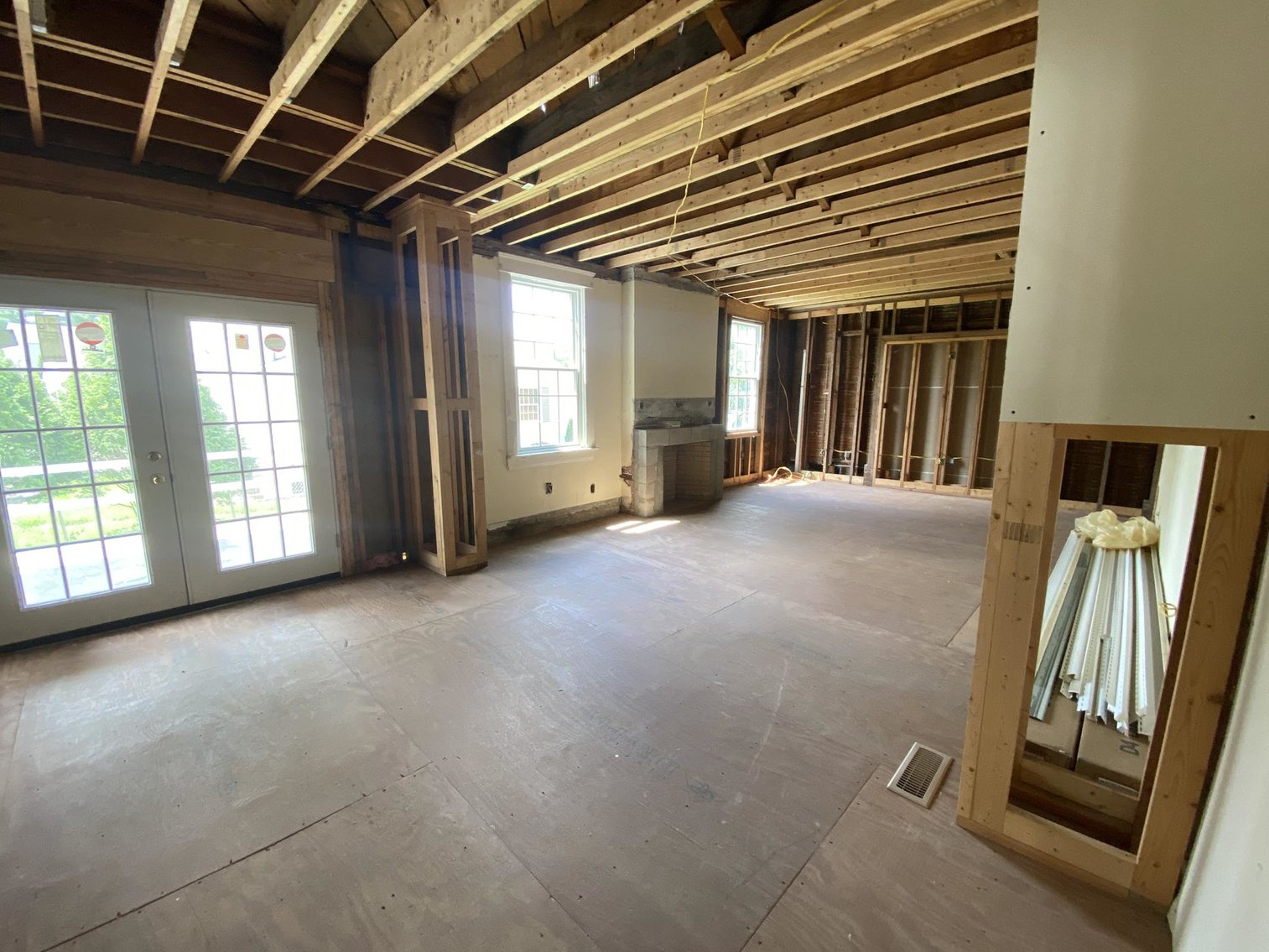 Image for SOLD $220,000 - 9,000+/- Sq Ft Classic Style Home in South Hills