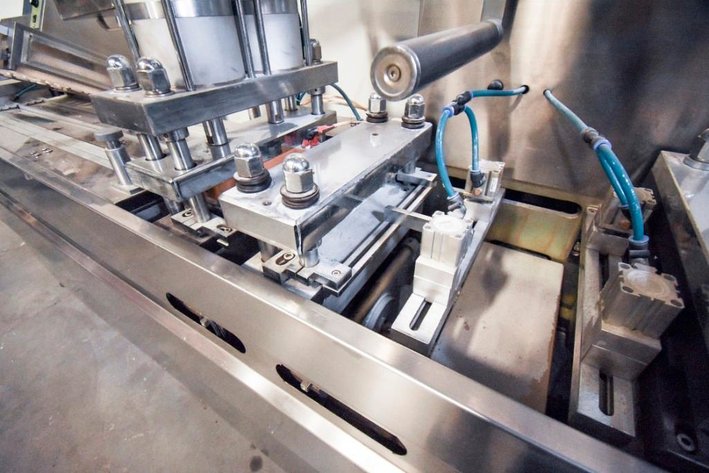 Image for MJK0655 DPB- 250 Series Flat Plate Automatic Blister Packaging Machine