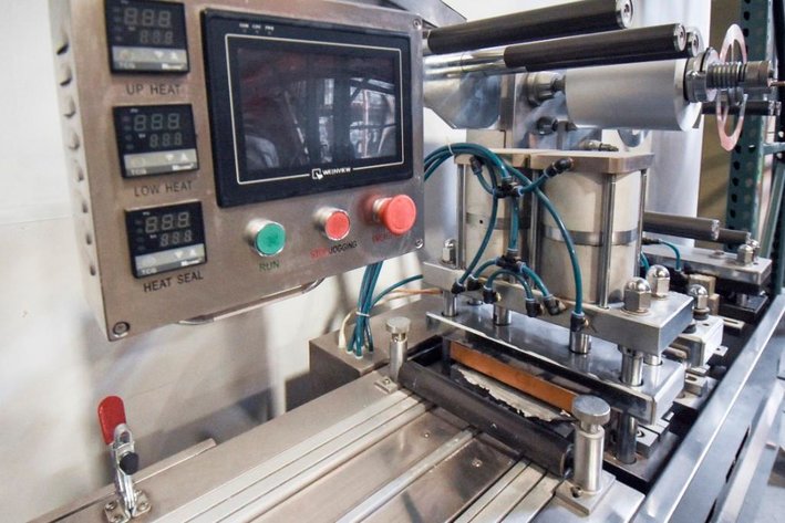 Image for MJK0655 DPB- 250 Series Flat Plate Automatic Blister Packaging Machine