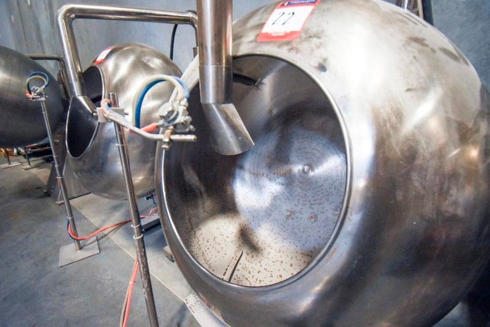 Image for MJK0657 Coating Pan with Hot Air Blower and Spray Dryer