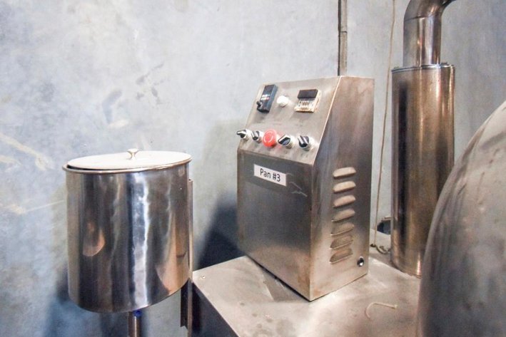 Image for ***SOLD*** MJK0658 Coating Pan with Hot Air Blower and Spray Dryer