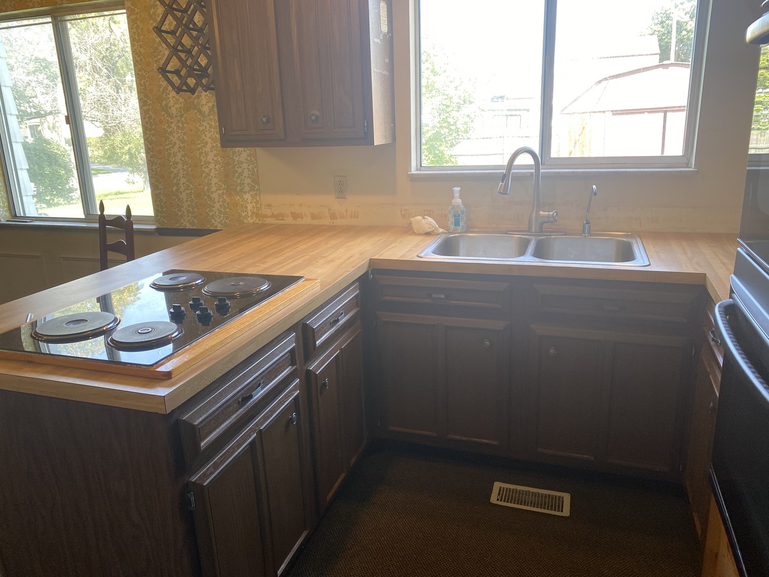 Image for 914 Carol Circle, Rossford, Ohio 43460