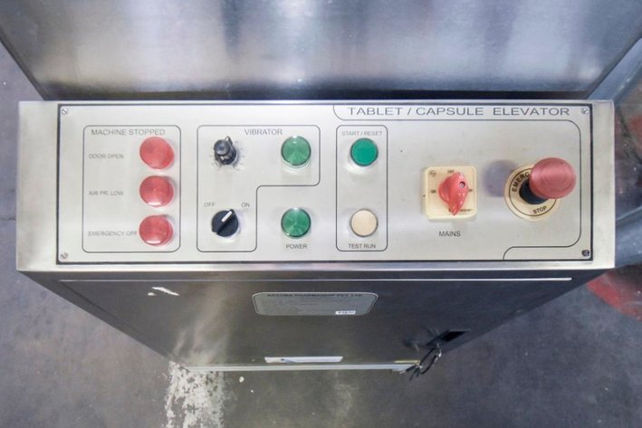 Image for ***SOLD***MJK0677 Accura Tablet and Capsule Elevator