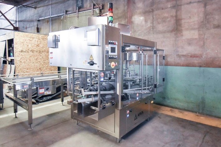 Image for MJK0675 Arol Closure System Capper and Arol Cap Elevator