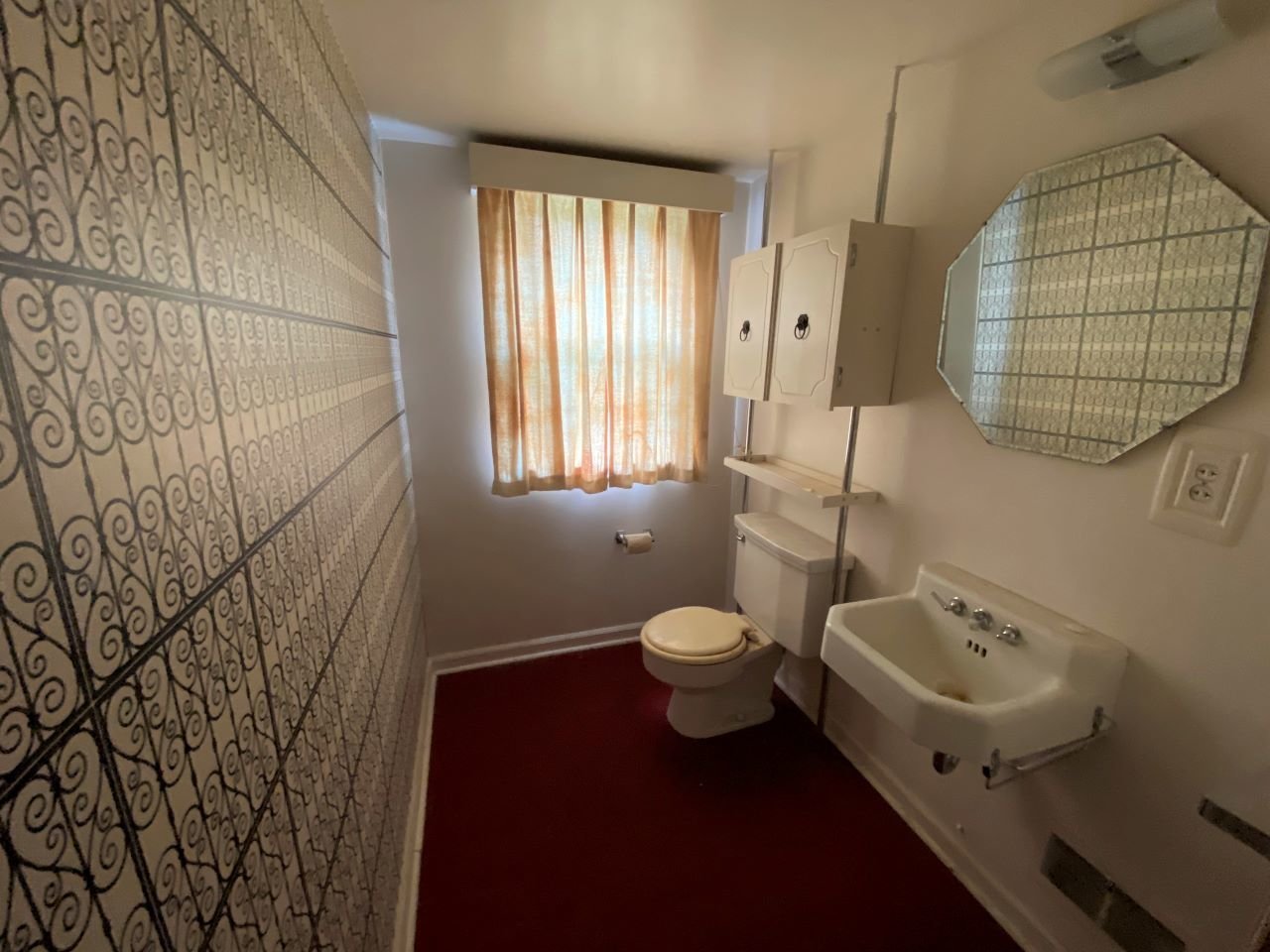 Image for Larson Real Estate Auction