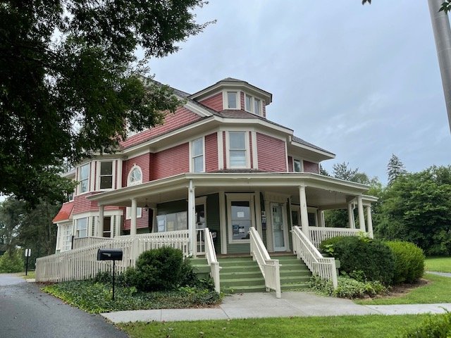 Image for The Hassinger House 335 Cummings St. Abingdon, VA 24210