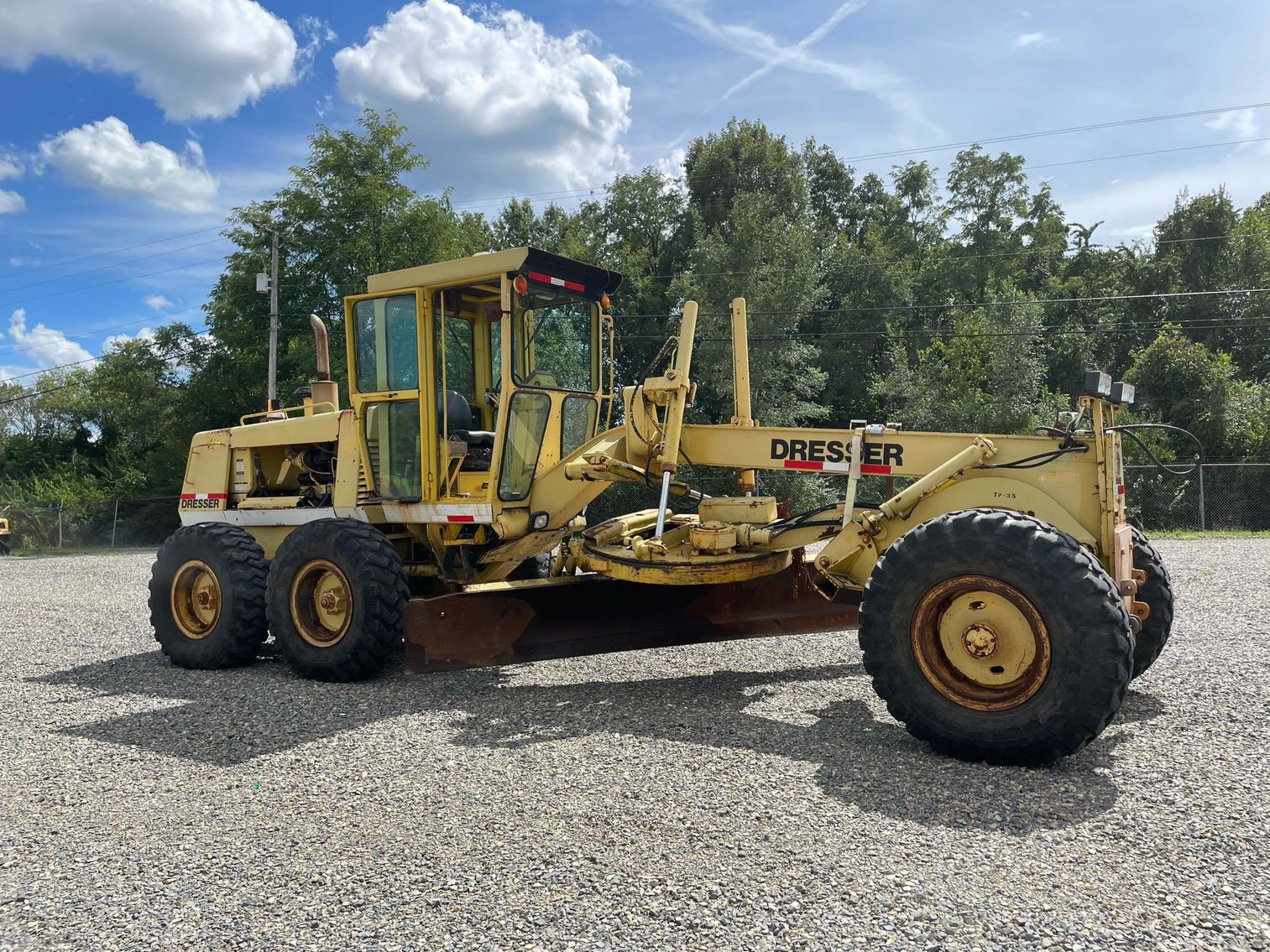 Construction Equipment & Truck Auction Trucks, Trailers, Dozers