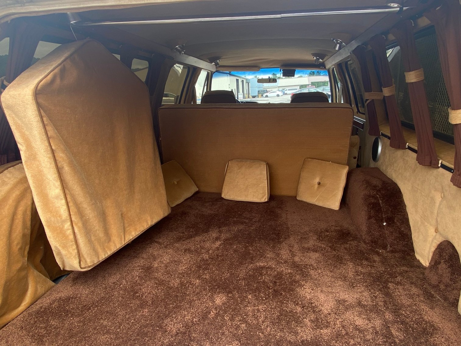 Image for 1982 GMC Suburban Sierra 1500 Diesel 6.2 Litre Limited Edition One Owner Garage Kept Immaculate Condition- Sells to the Highest Bidder!