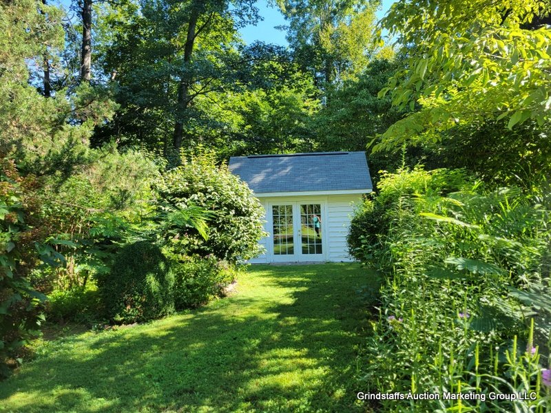 Image for 146 W. Queens Drive