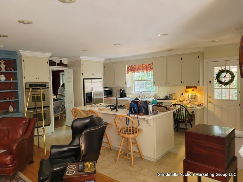 Image for 146 W. Queens Drive