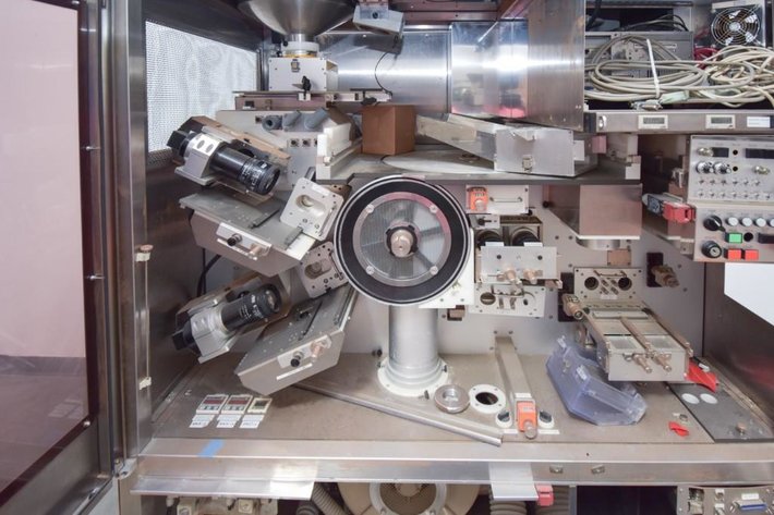 Image for MJK0633 Kanebo Tablet inspection machine