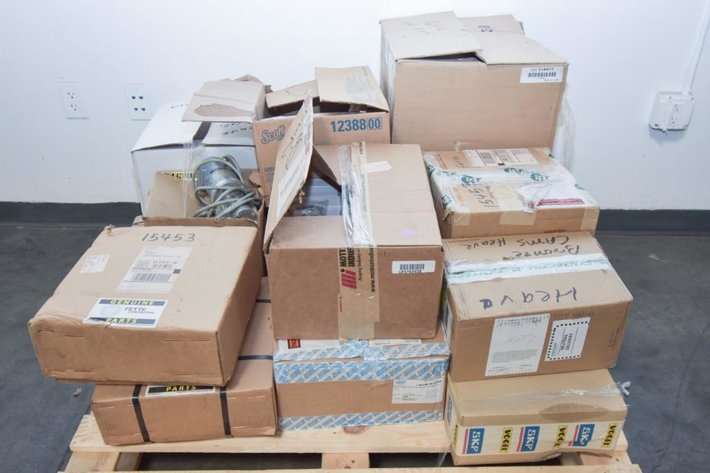 Image for MJK0639 Pallet of Fette parts