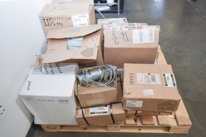 Image for MJK0639 Pallet of Fette parts