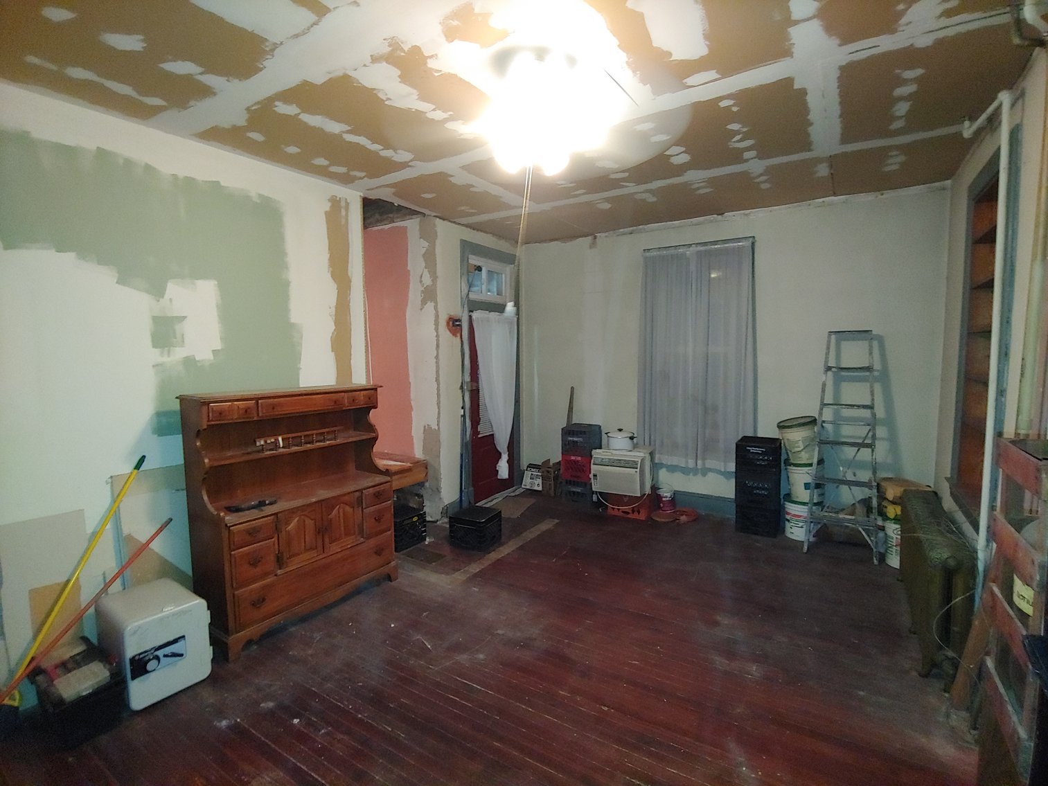 Image for 3 BR, 1¾ BA, 1660 SQ FT END UNIT BRICK TOWNHOME