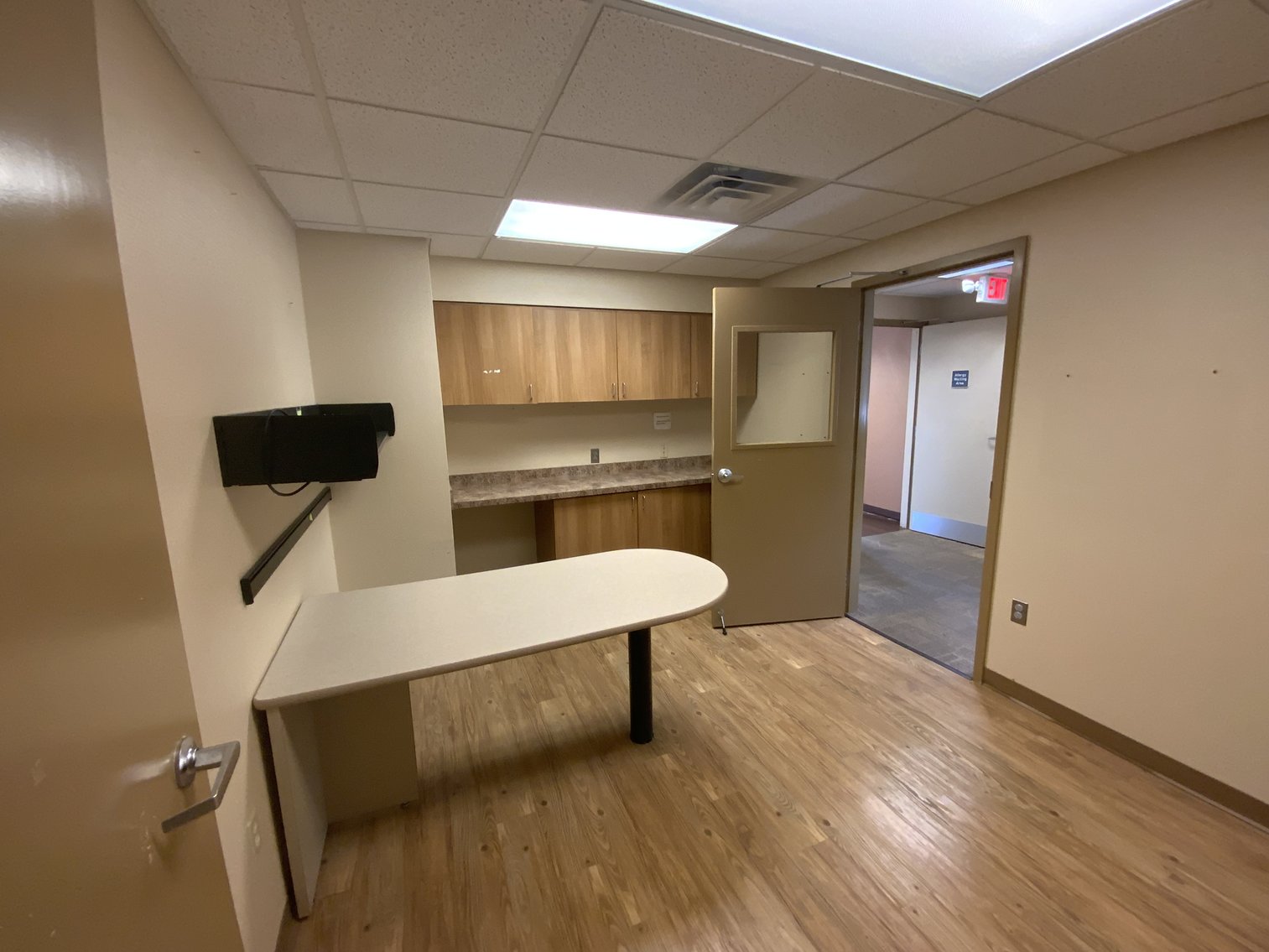 Image for MINIMUM BID AUCTION $199,000! 3829 Woodley Rd