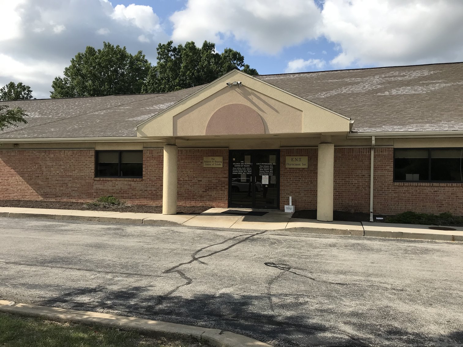 Image for MINIMUM BID AUCTION $199,000! 3829 Woodley Rd