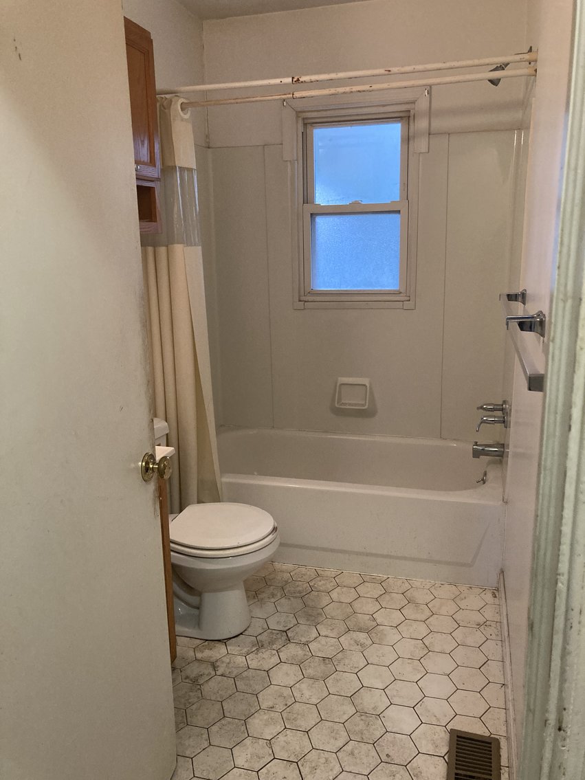 Image for 2 BR, 1 BA SINGLE FAMILY HOME W/ BACK YARD PORCH