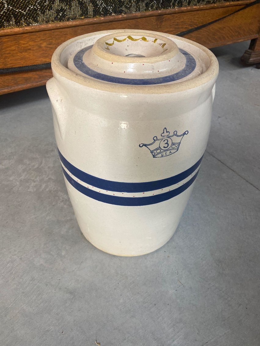 Image for Cut Glass Pieces, Furniture, Home Decor, Tools, Toys, (9) Golf Carts, Outdoor Items