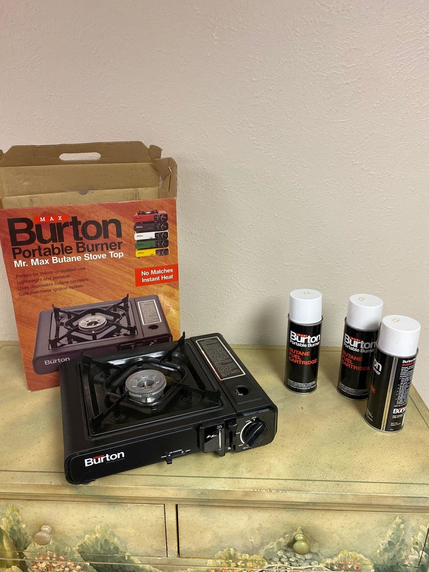 Image for Cut Glass Pieces, Furniture, Home Decor, Tools, Toys, (9) Golf Carts, Outdoor Items