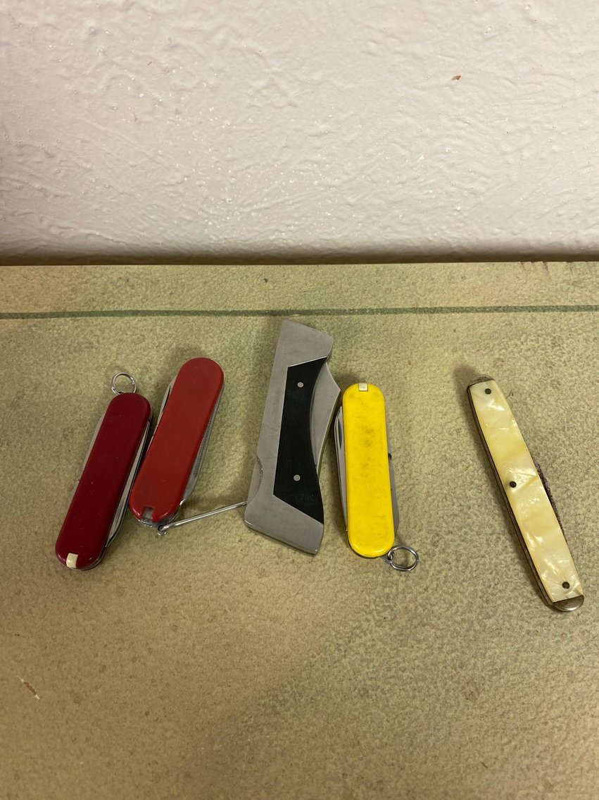 Image for Cut Glass Pieces, Furniture, Home Decor, Tools, Toys, (9) Golf Carts, Outdoor Items