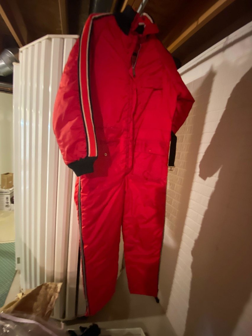 Image for Cut Glass Pieces, Furniture, Home Decor, Tools, Toys, (9) Golf Carts, Outdoor Items