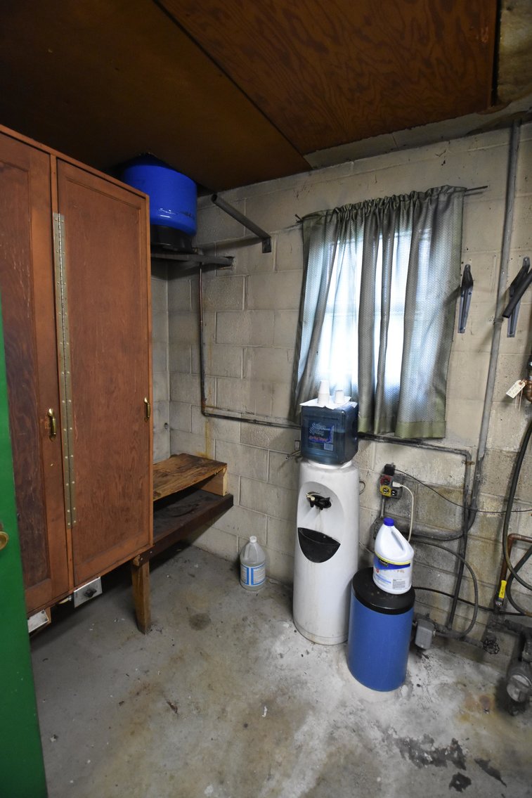 Image for Open House: Commercial Real Estate | Frey Auto Repair Shop | 1669 N. Old Bethlehem Pike, Quakertown PA 18951