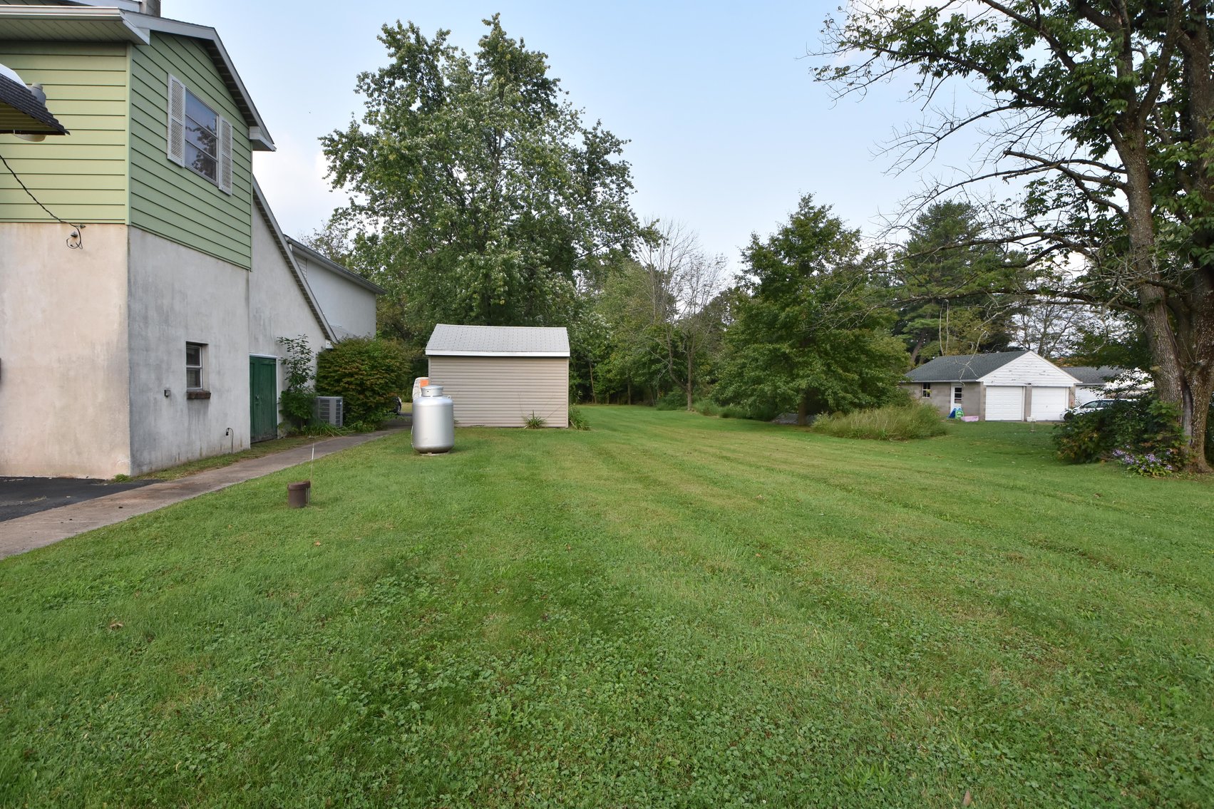 Image for Open House: Commercial Real Estate | Frey Auto Repair Shop | 1669 N. Old Bethlehem Pike, Quakertown PA 18951