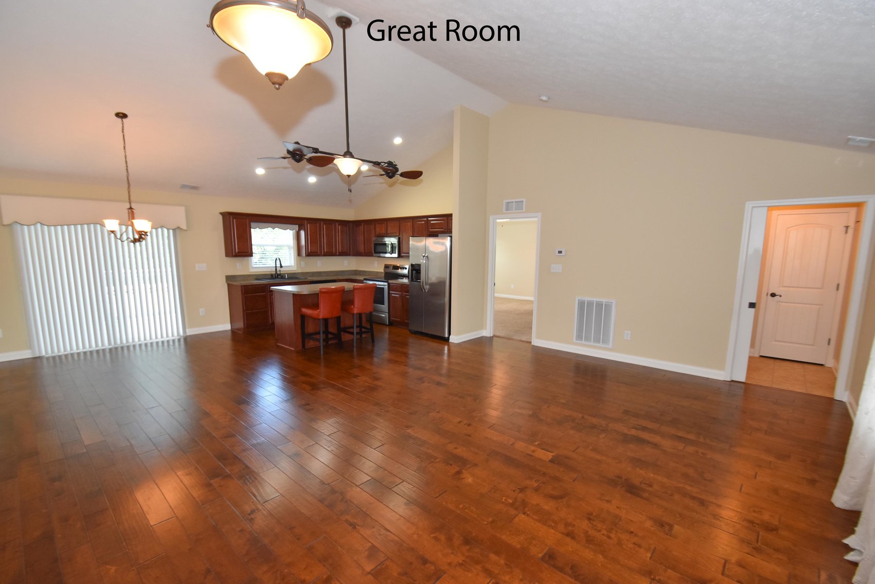 Image for Downsizing Real Estate Auction - 40272