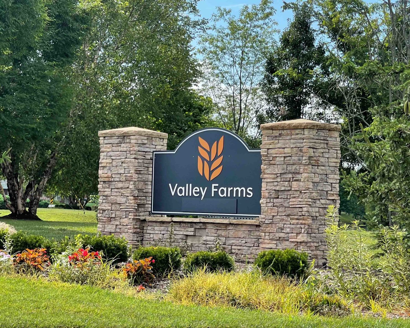 Image for Downsizing Real Estate Auction - 40272