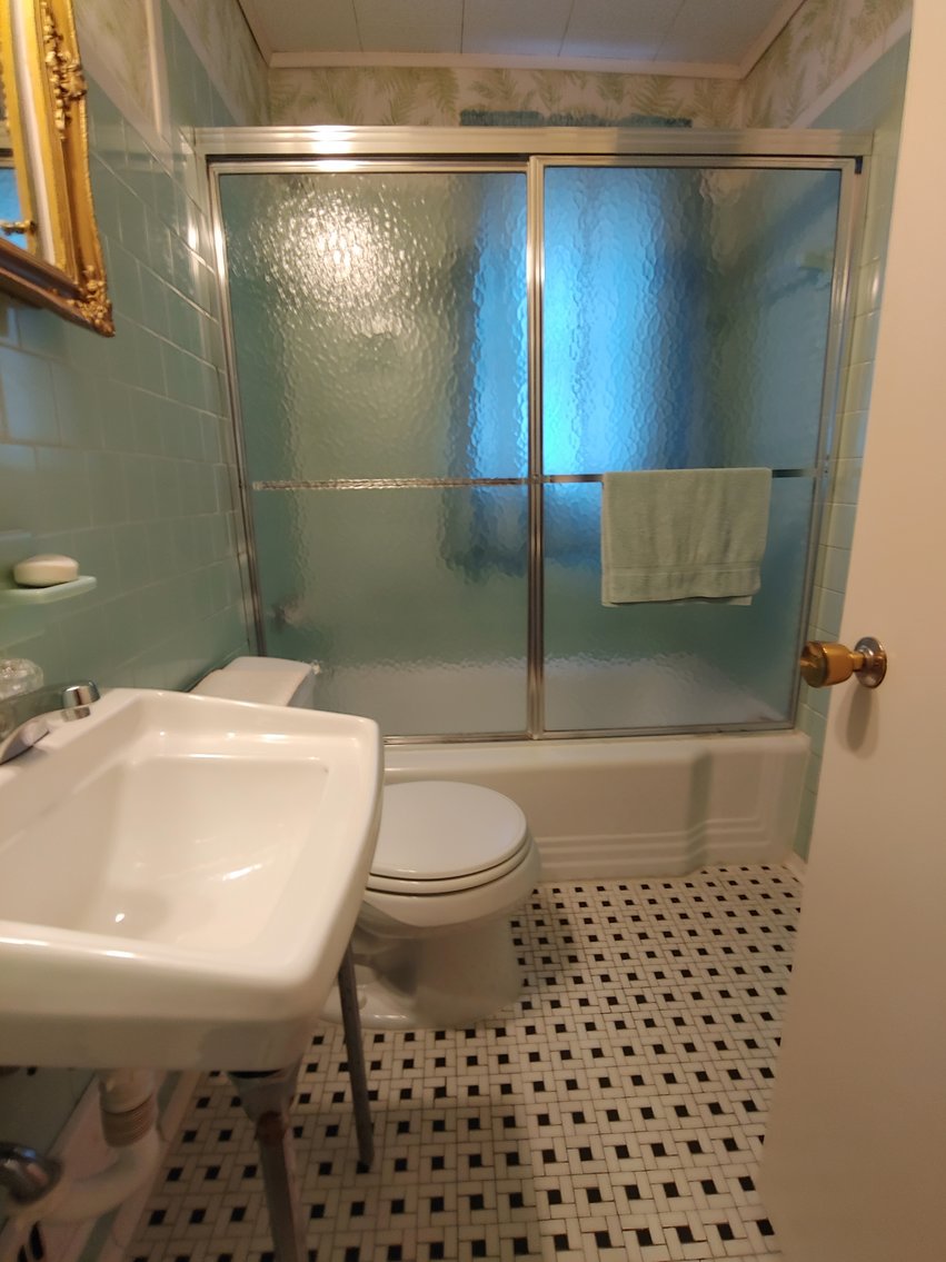 Image for 3 BR, 1.5 BA CENTER UNIT BRICK TOWNHOME