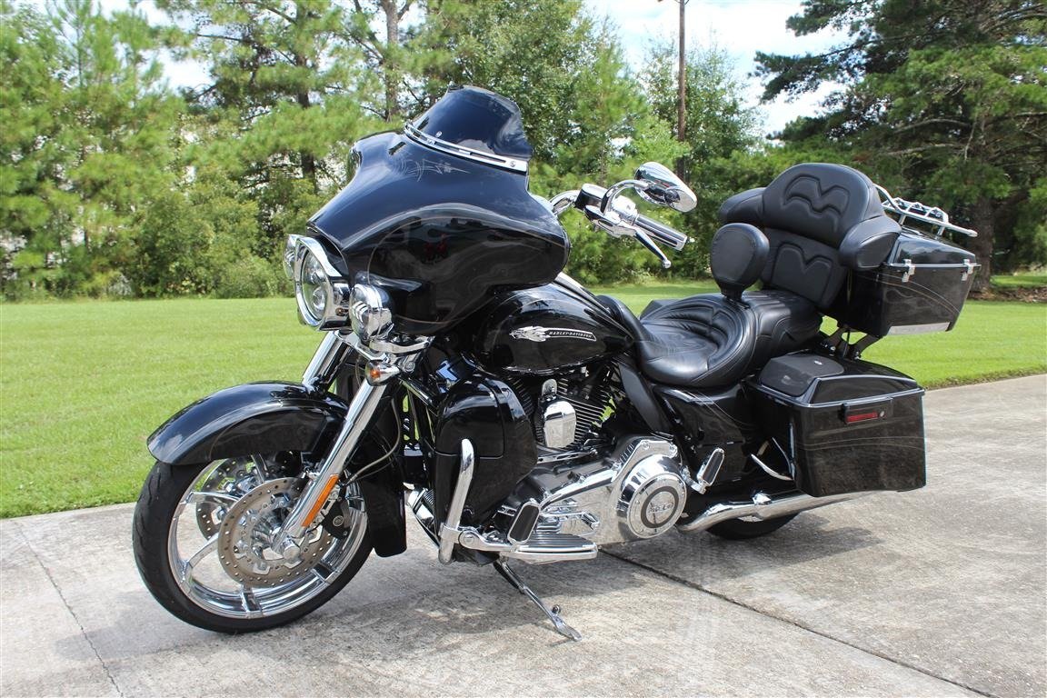 2012 HARLEY DAVIDSON CVO STREET GLIDE 