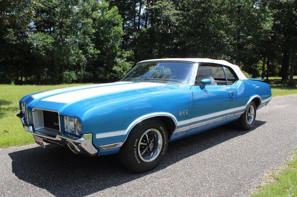 1971 OLDSMOBILE CUTLASS CONVERTIBLE, BADGED 442