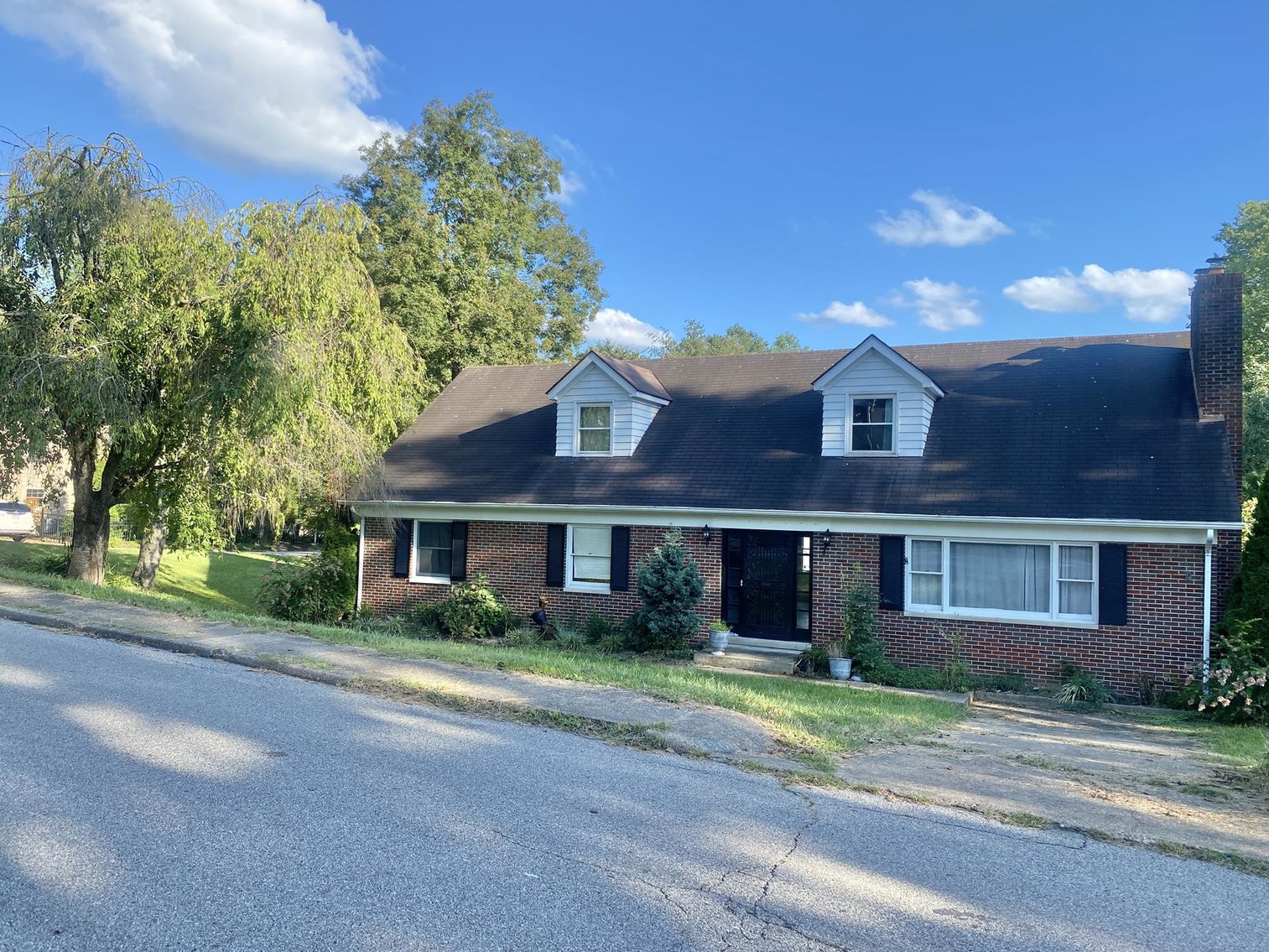 Image for SOLD $165,000 - 4 Bedroom Brick Home in Wonderful Neighborhood