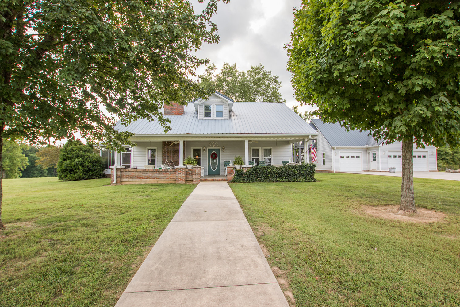 3175 Bluff Springs Road, McMinnville