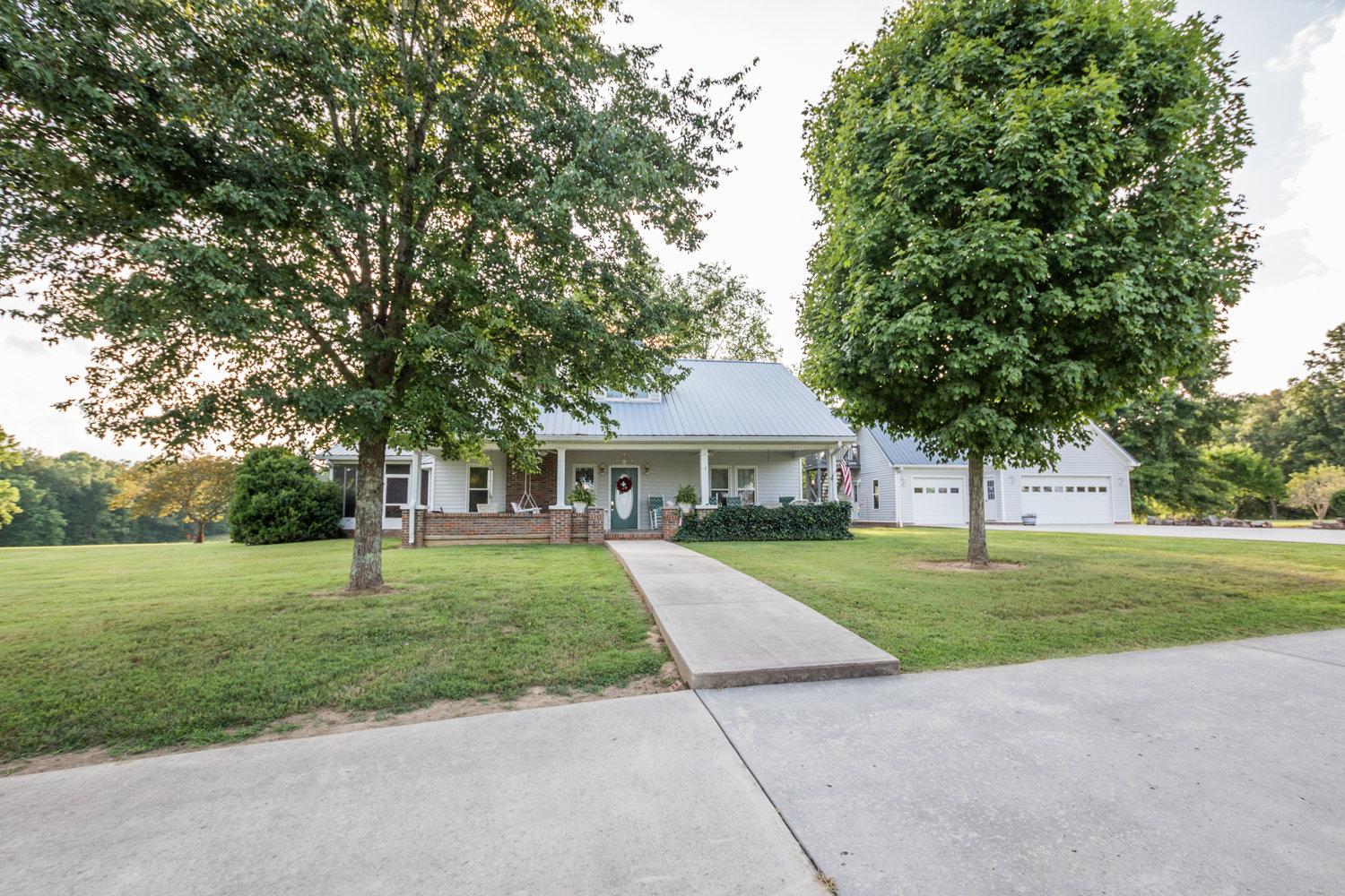 3175 Bluff Springs Road, McMinnville