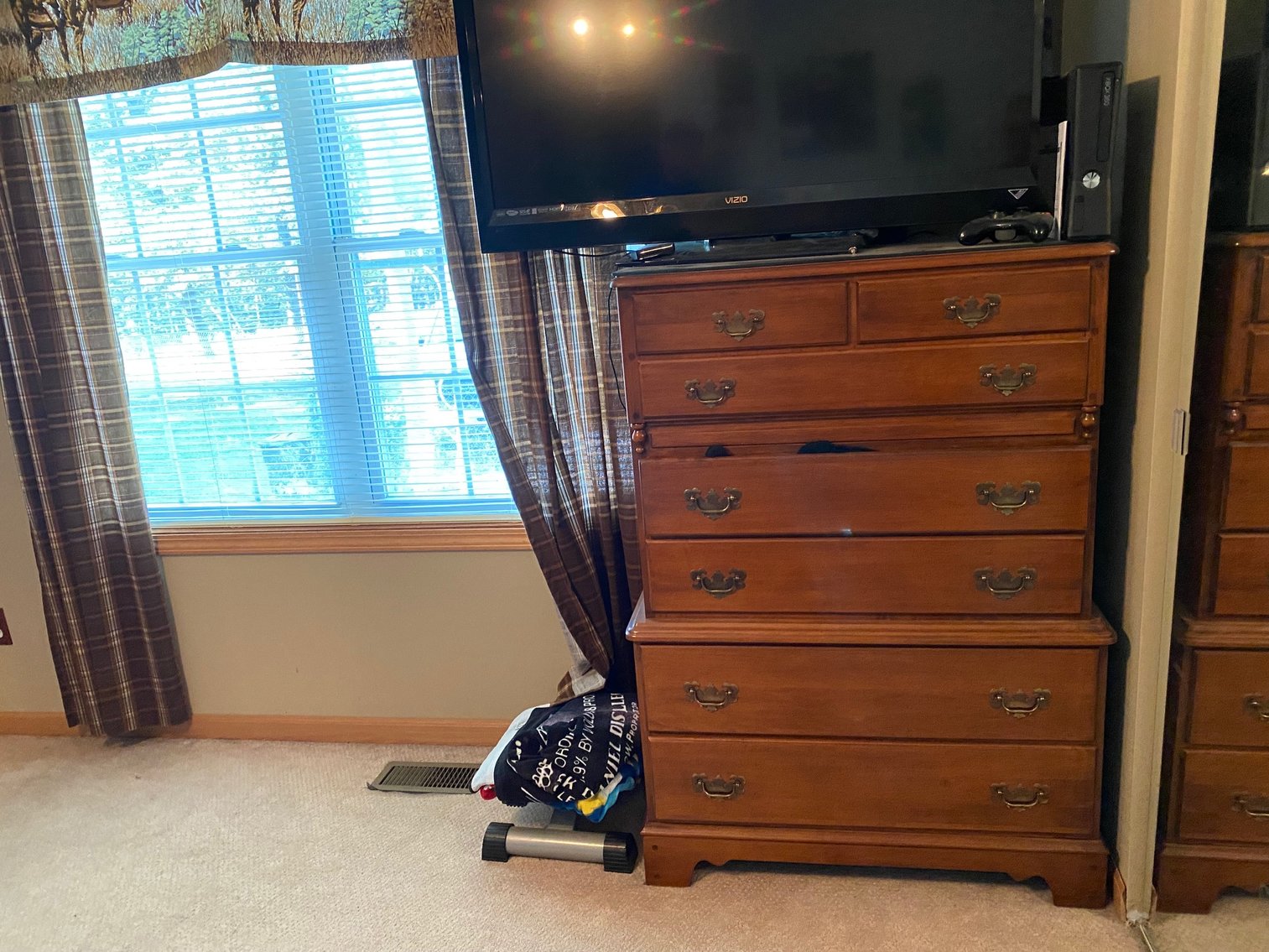 Image for PUBLIC AUCTION -  Monday, oct. 4, 10:00 A.M.