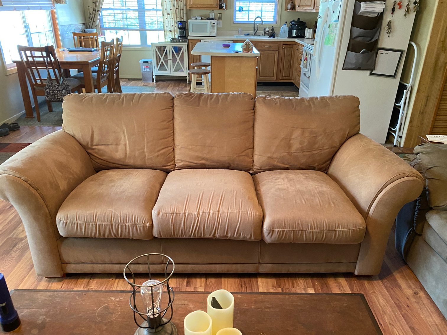 Image for PUBLIC AUCTION -  Monday, oct. 4, 10:00 A.M.