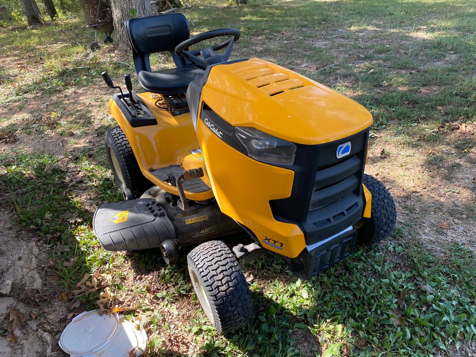 Image for PUBLIC AUCTION -  Monday, oct. 4, 10:00 A.M.