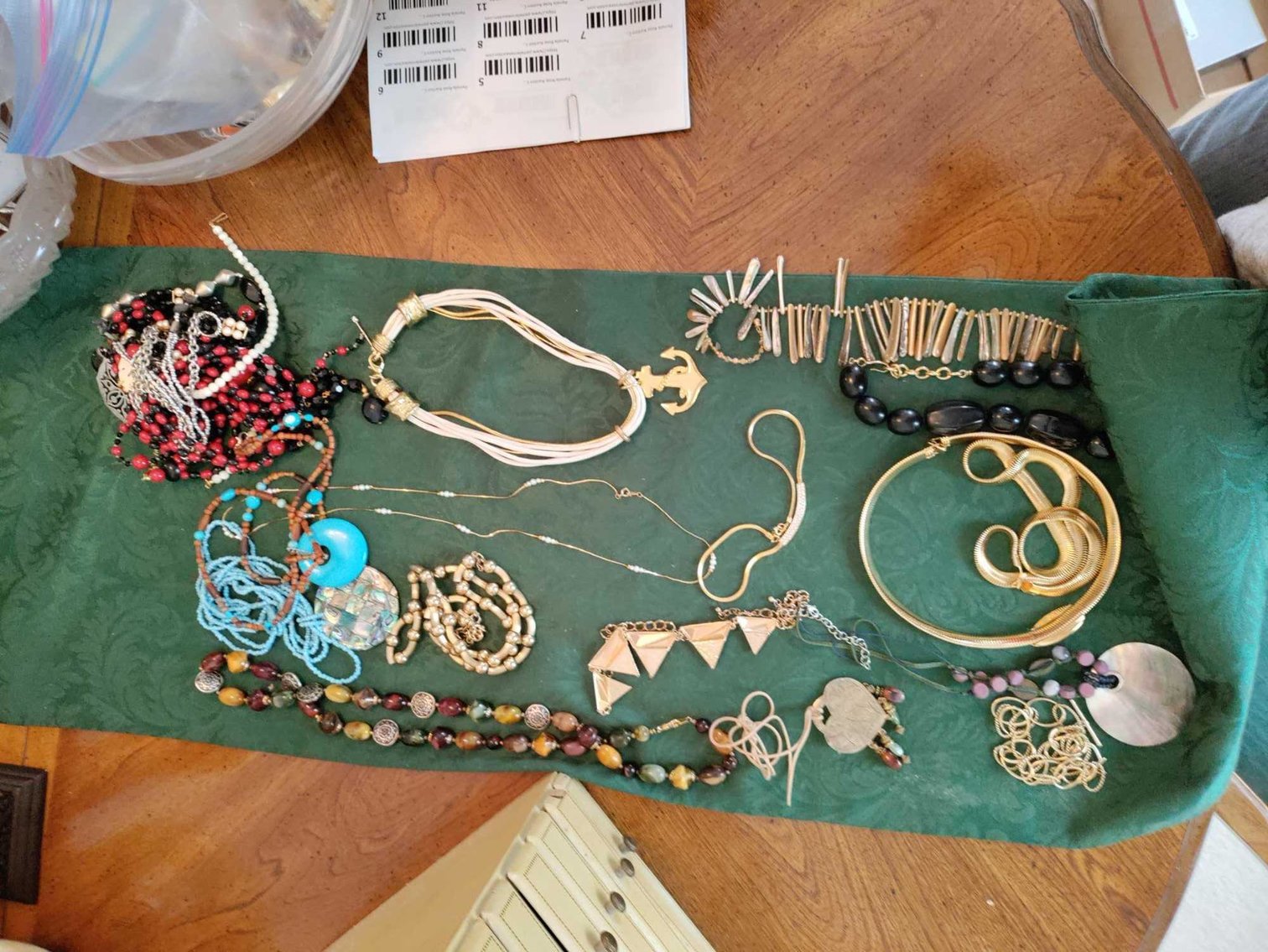 Image for Golf Accessories and Decor, Furniture, Glass, Tools, Jewelry