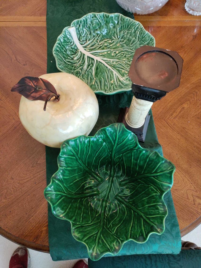 Image for Golf Accessories and Decor, Furniture, Glass, Tools, Jewelry