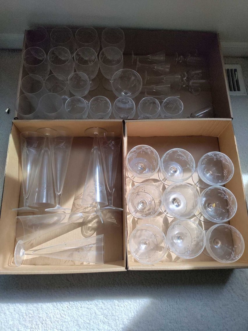 Image for Golf Accessories and Decor, Furniture, Glass, Tools, Jewelry