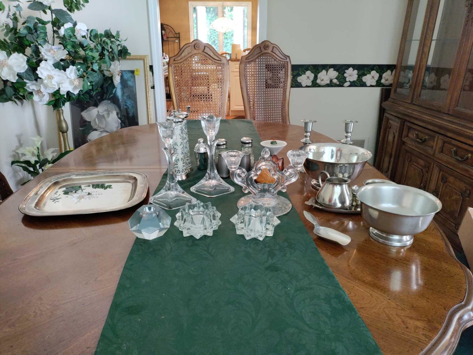 Image for Golf Accessories and Decor, Furniture, Glass, Tools, Jewelry