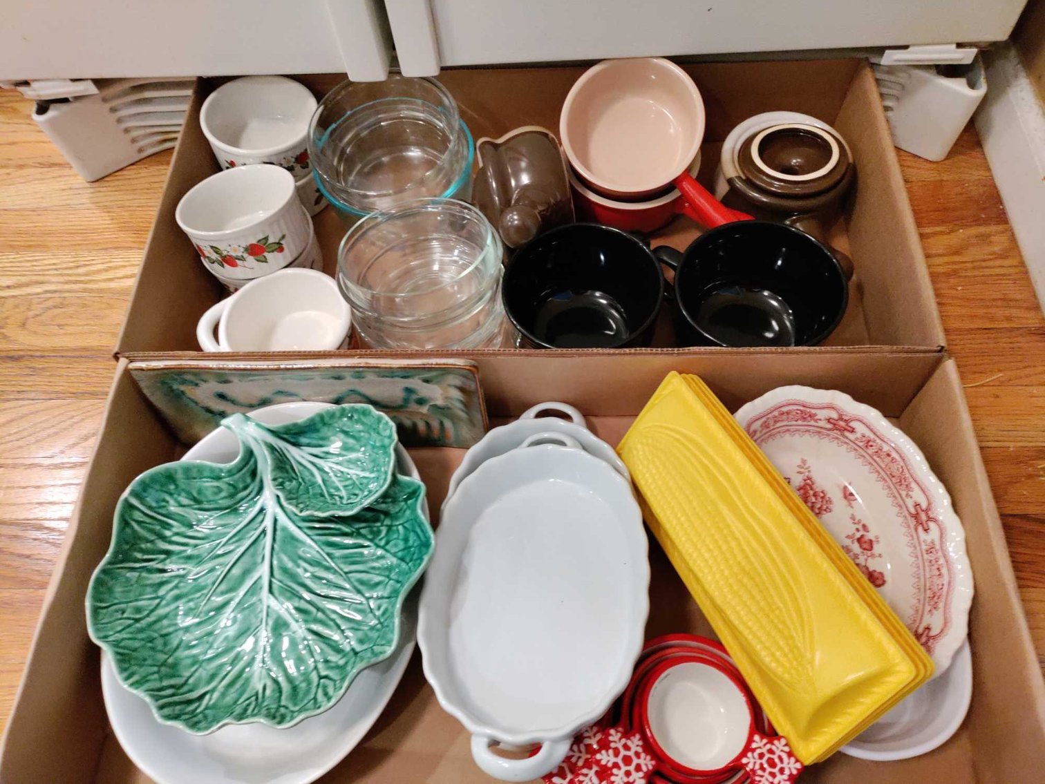 Image for Golf Accessories and Decor, Furniture, Glass, Tools, Jewelry